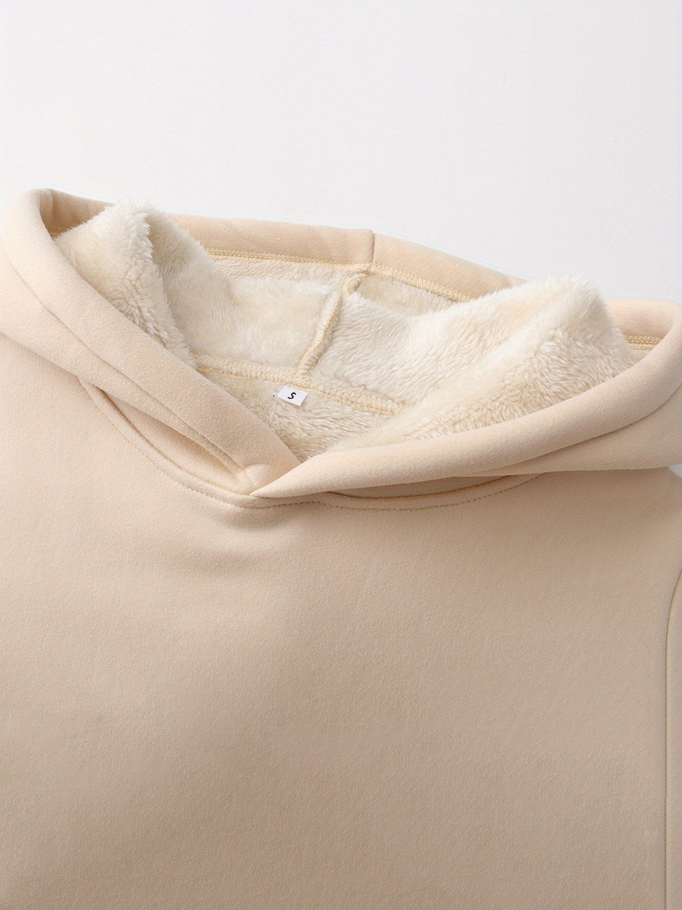 LB | Modny i minimalistyczny sweter zimowy