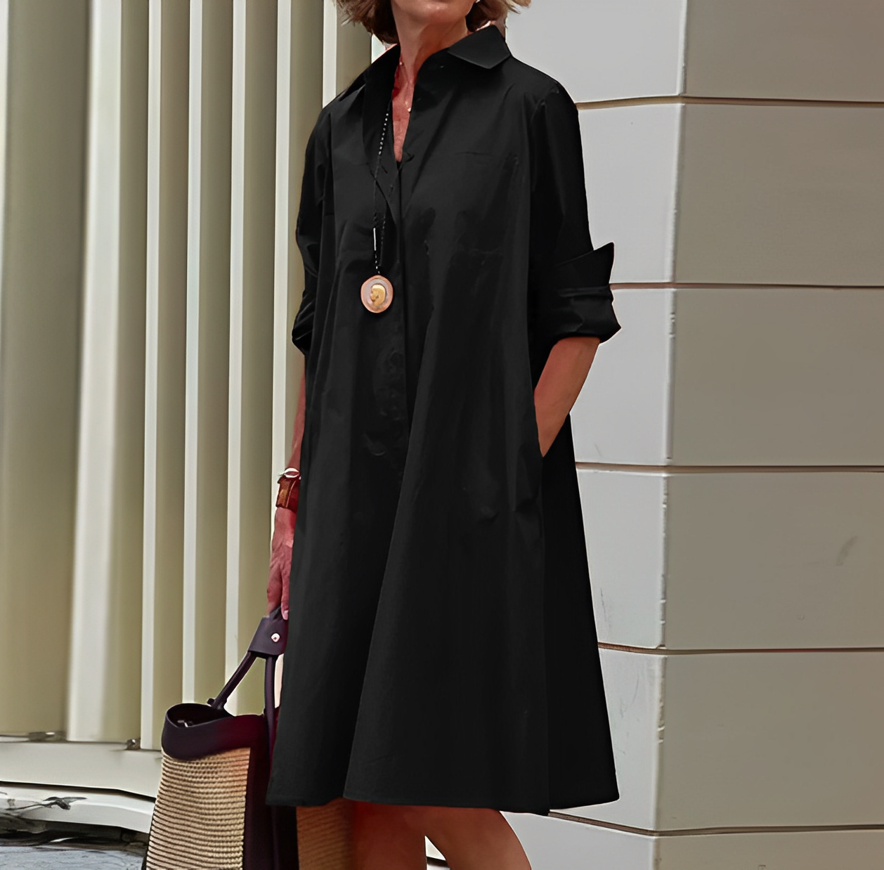 LB | Minimalistyczna, luźna koszulka z kieszonką