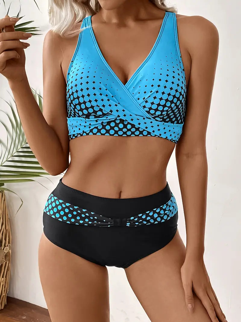LB | Modne i szykowne bikini z dekoltem w serek z losowym nadrukiem
