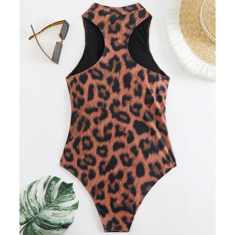 Smukły i nowoczesny Bikini
