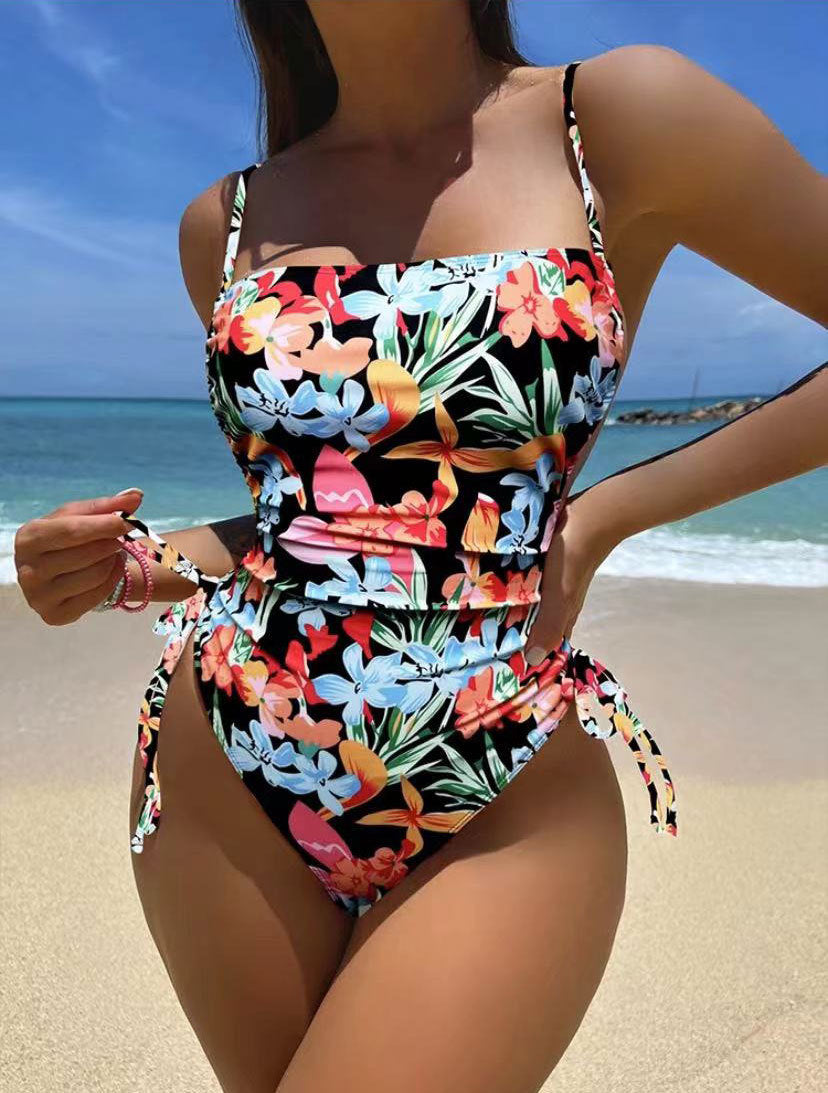 LB | Zwiewne i przewiewne bikini