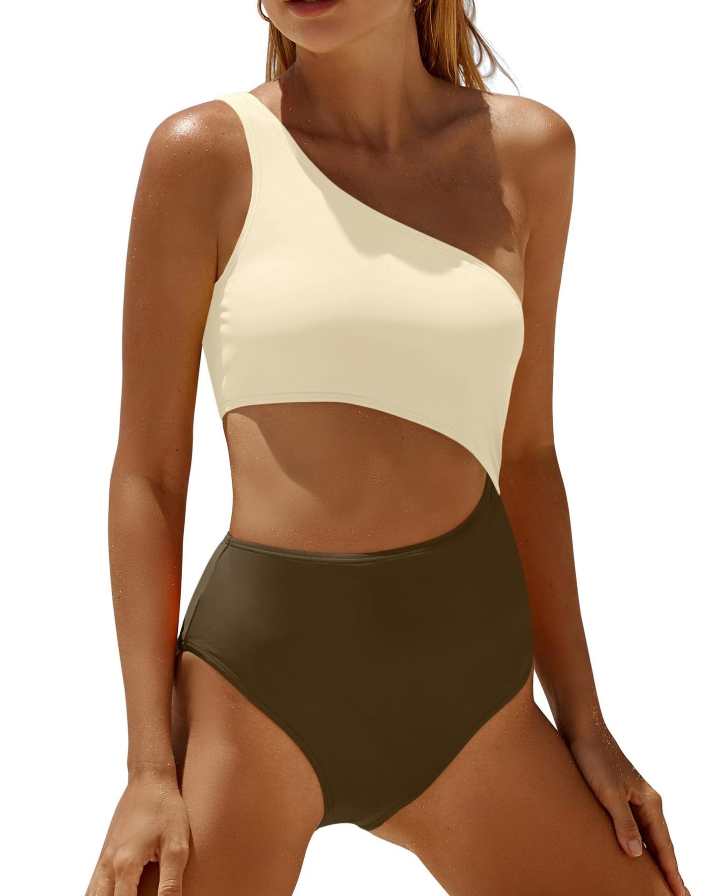 Smukły i nowoczesny Bikini