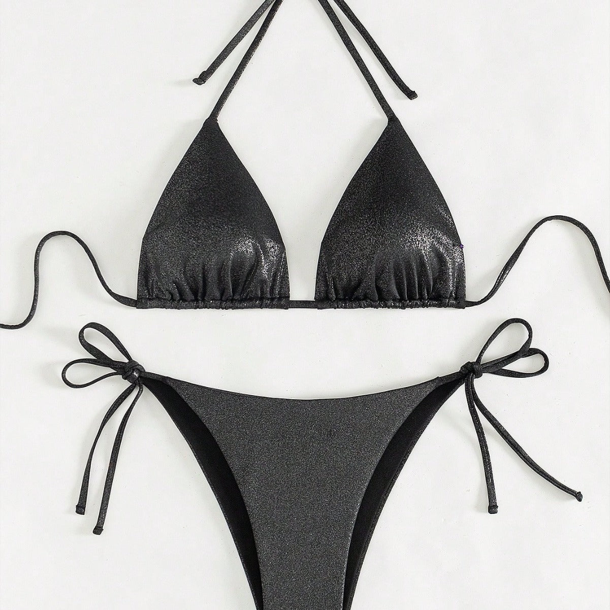 Smukły i nowoczesny Bikini