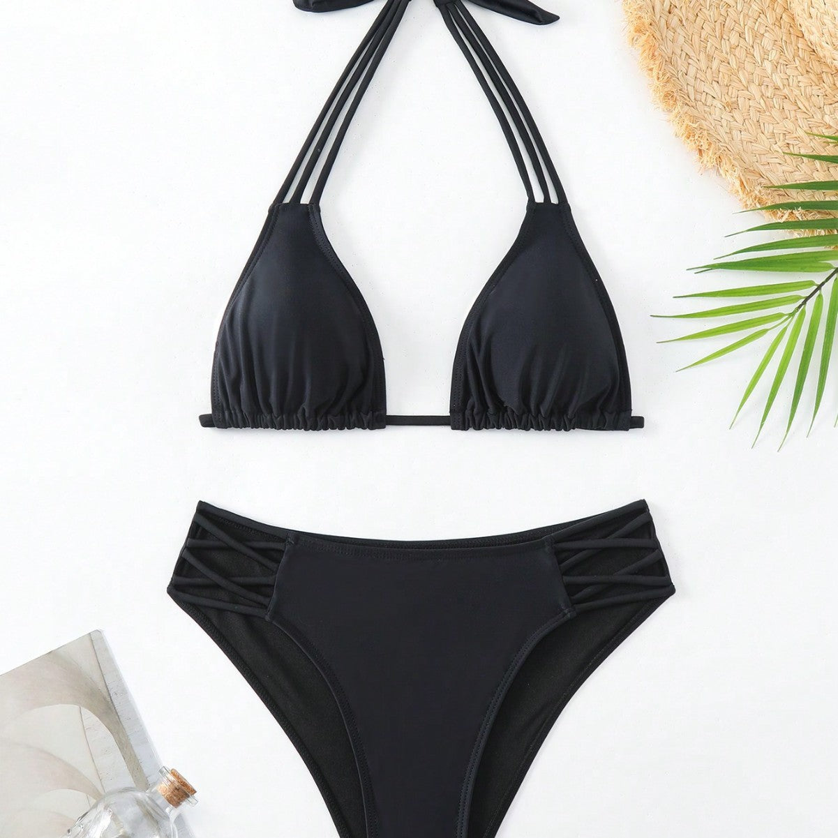 Wypolerowany i figlarny Bikini