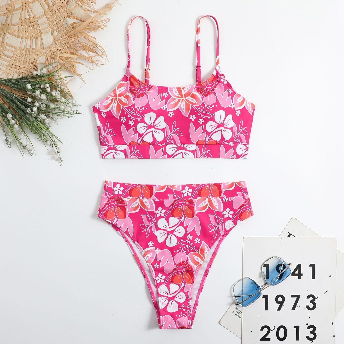 LB | Bikini w tropikalne kwiaty