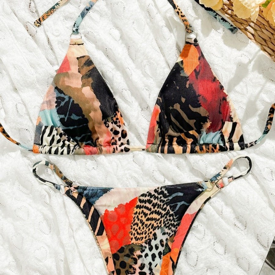 Żywy i wyjątkowy Bikini