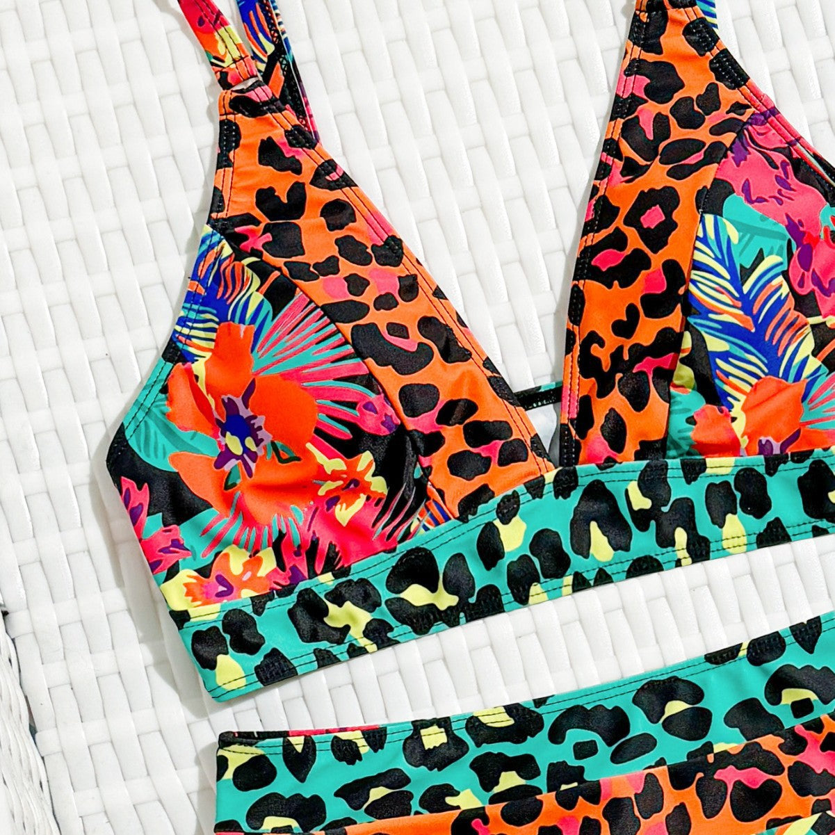 Modny i ponadczasowy Bikini