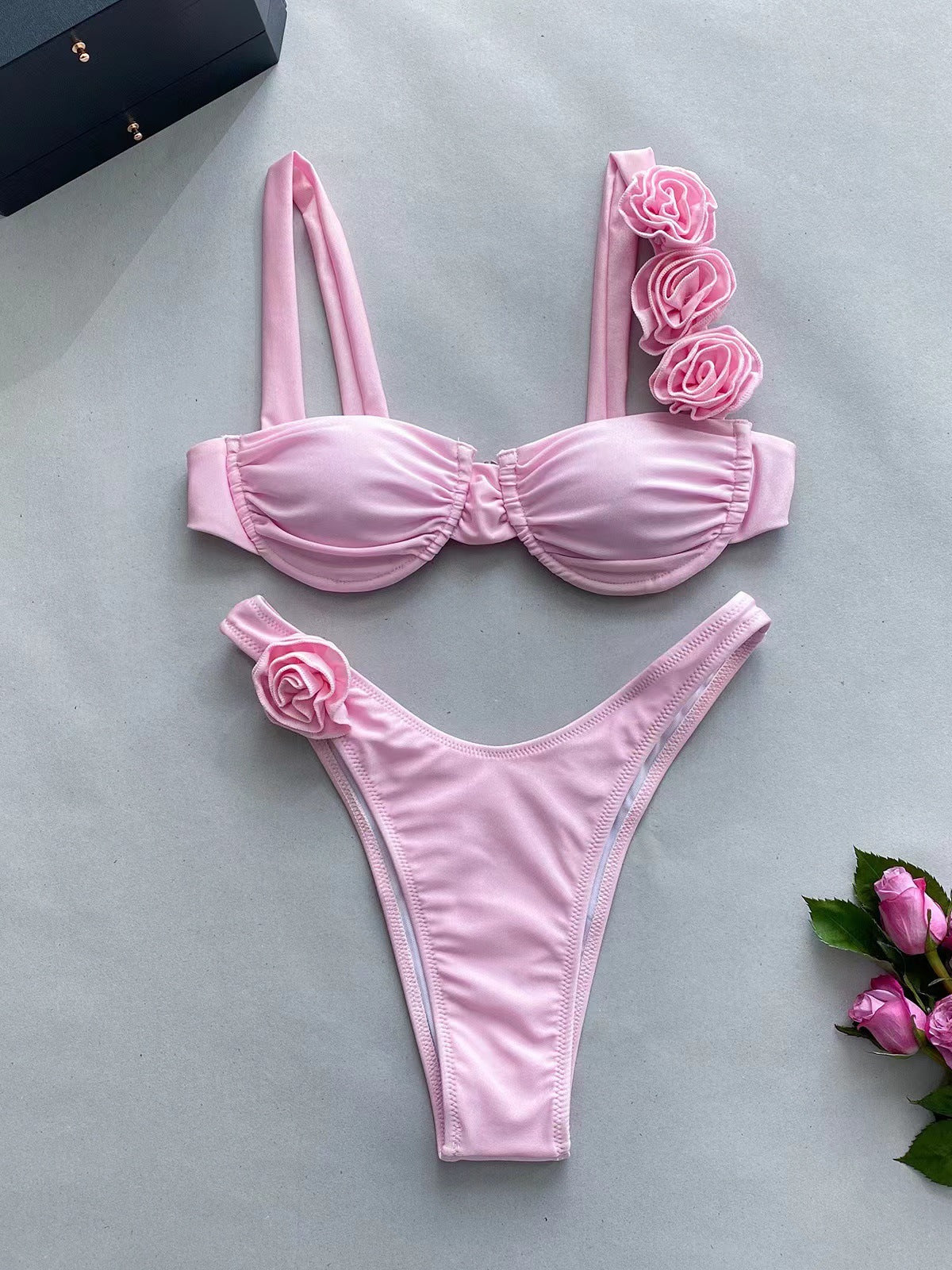 Szykowny i wygodny Bikini