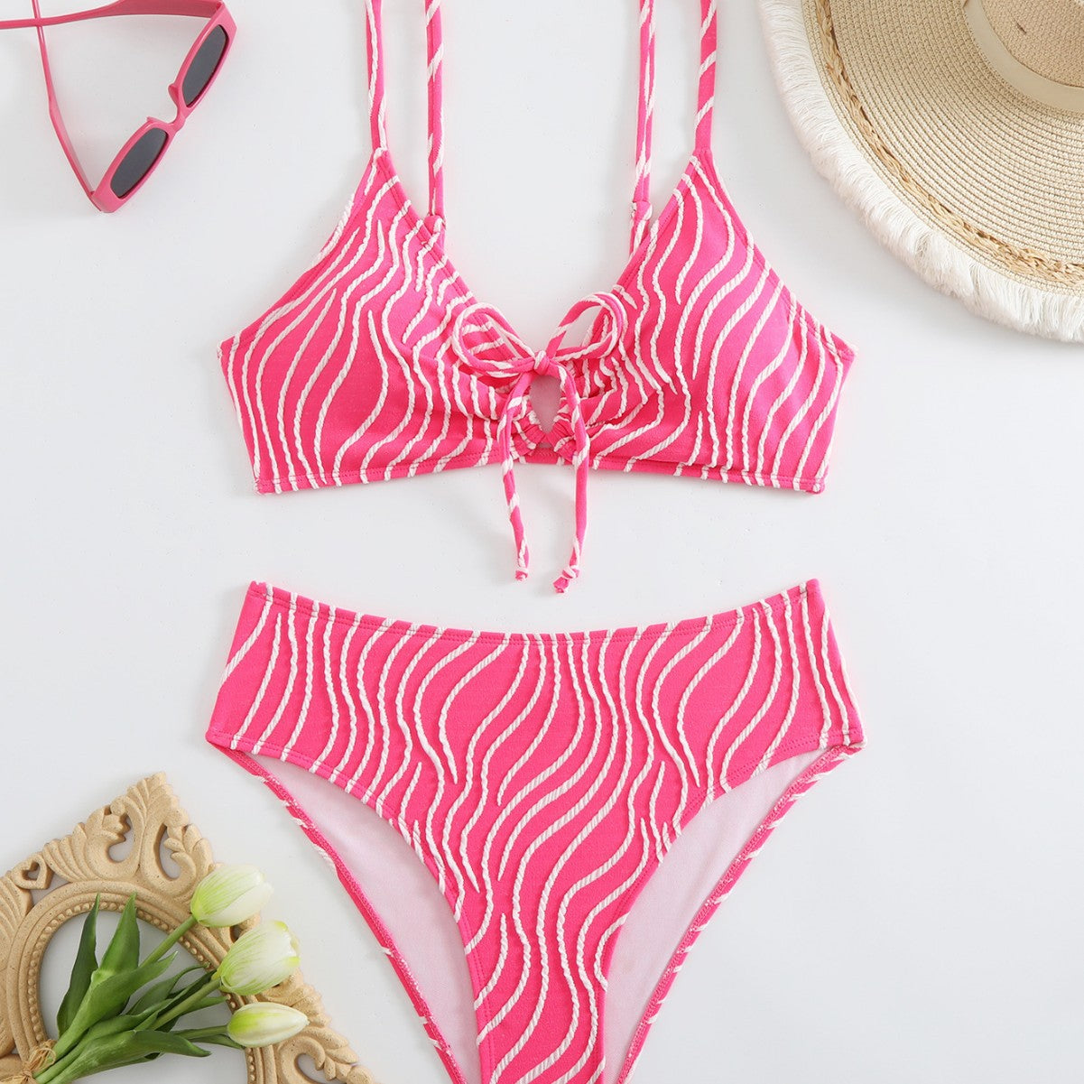 Odważny i piękny Bikini