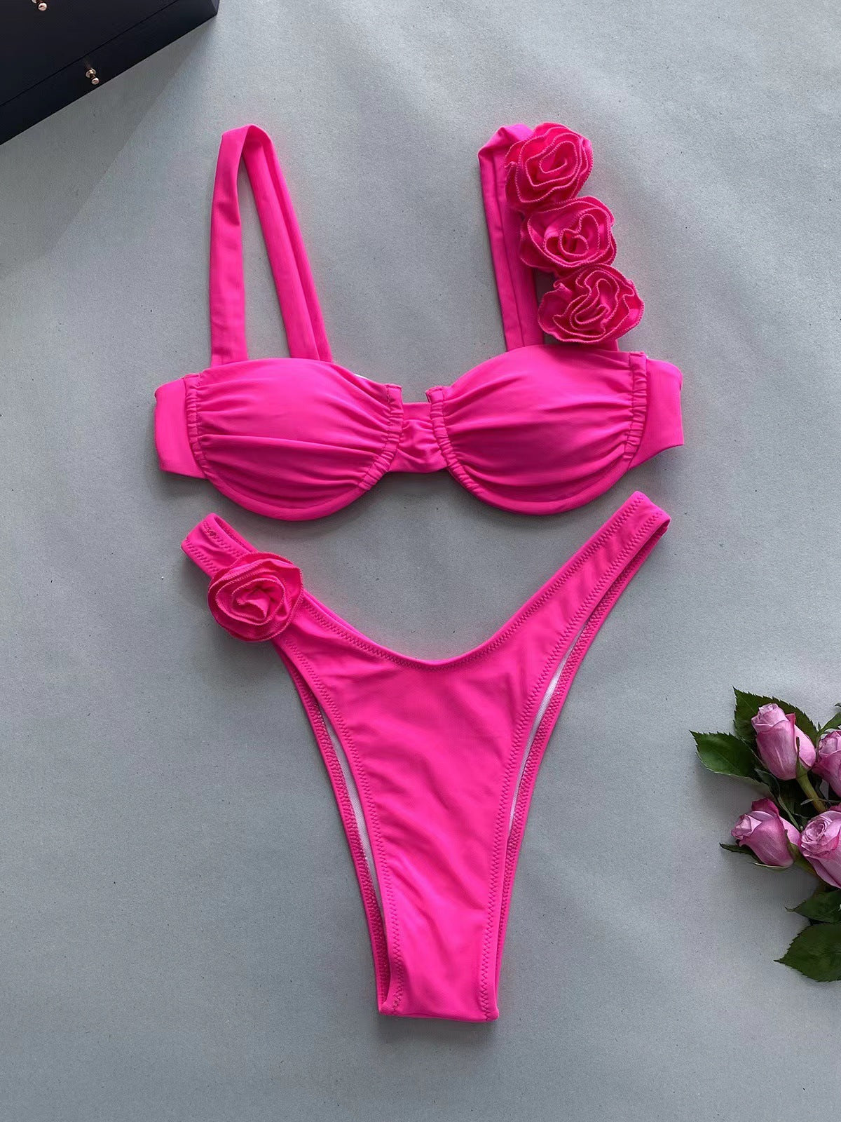 Szykowny i wygodny Bikini