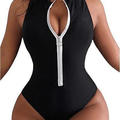 Smukły i nowoczesny Bikini