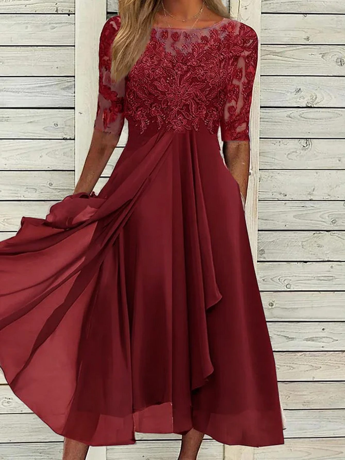 LB | Elegancka koronkowa sukienka midi