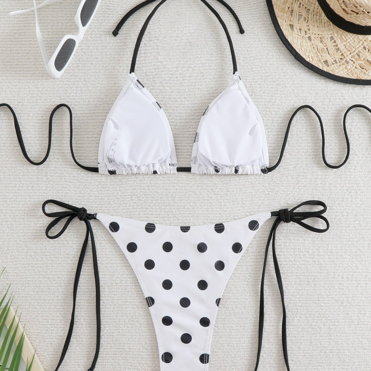 Modny i ponadczasowy Bikini
