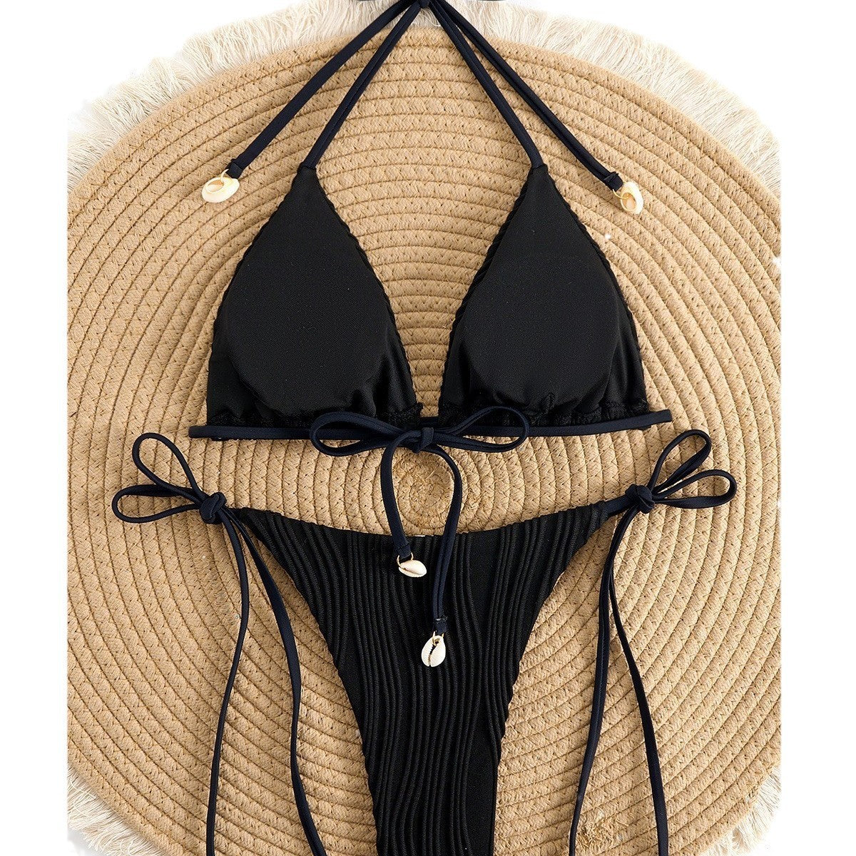 Świeży i kobiecy Bikini
