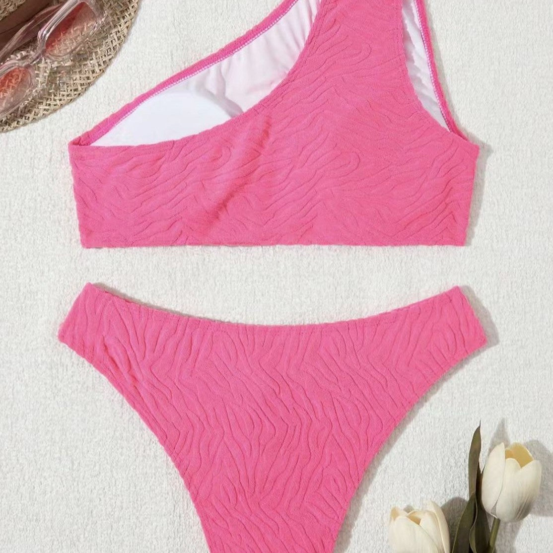 Stonowany i elegancki Bikini