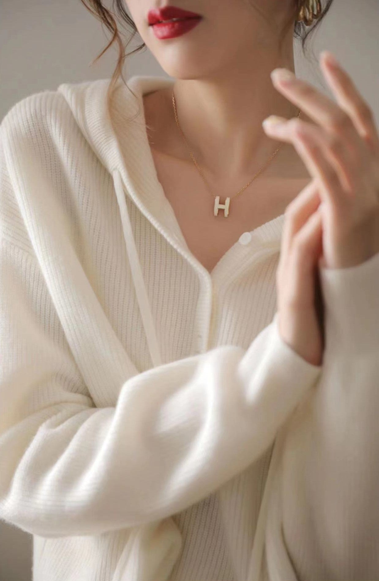 LB | Modny i elegancki sweter zimowy