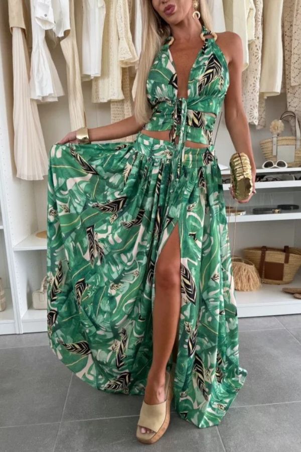 LB | Amazon Scenery Unique Print Tie-up Neckline Waist Ring Halter Slit Maxi Dress