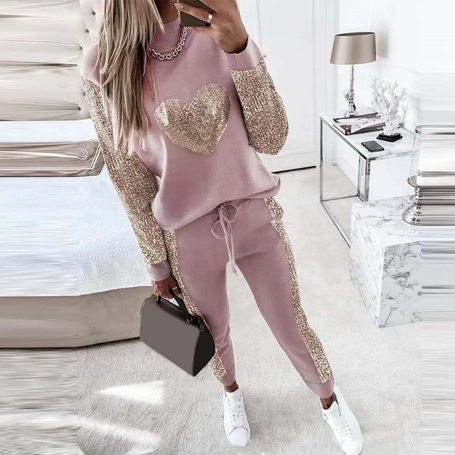 LB | Stylowa i elegancka sukienka zimowa