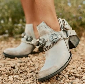 AS | Chunky Mid Heel Vintage Shoes