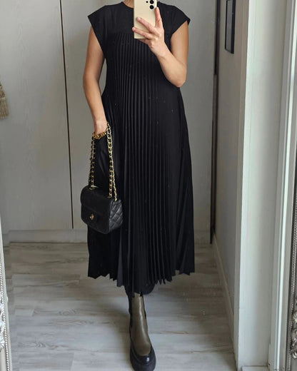 LB | Elegancka plisowana sukienka maxi