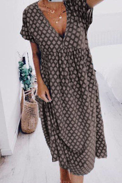 LB | Moda uliczna sukienki z dekoltem w serek (4 kolory)