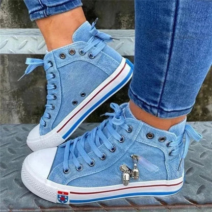 LB | Dżinsowe sneakersy z białą podeszwą