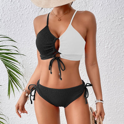 Wypolerowany i figlarny Bikini