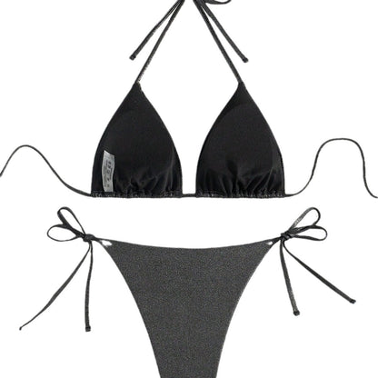 Smukły i nowoczesny Bikini
