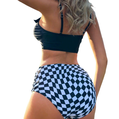 Lekki i uroczy Bikini