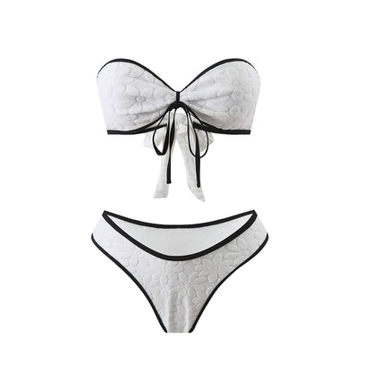Nowoczesny i minimalistyczny Bikini