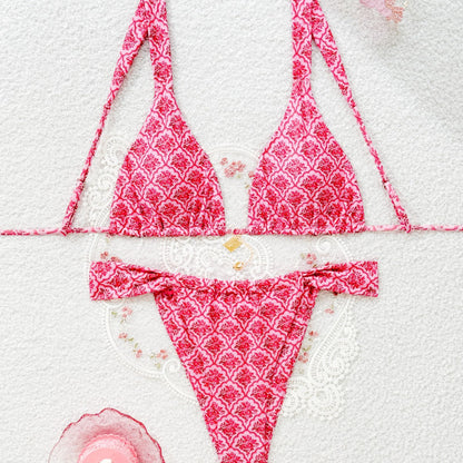 Smukły i nowoczesny Bikini