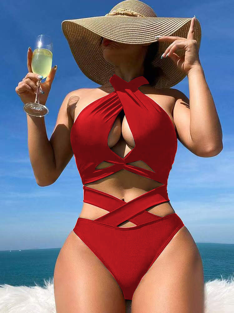 Wypolerowany i figlarny Bikini