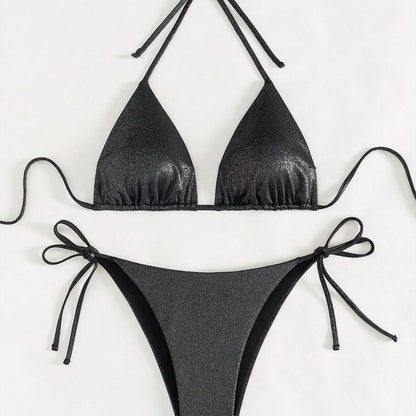 Smukły i nowoczesny Bikini