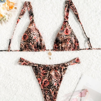 Smukły i nowoczesny Bikini