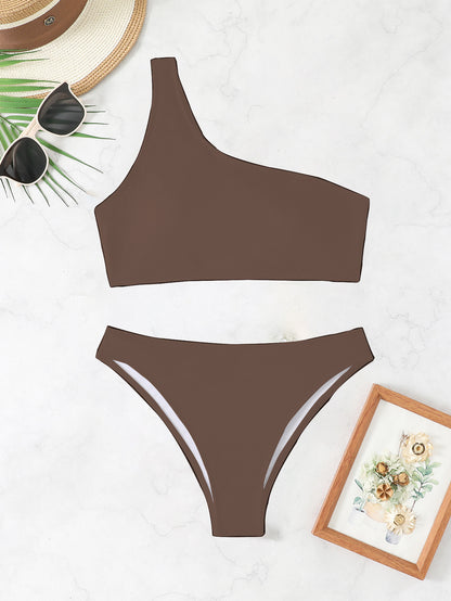 Żywy i wyjątkowy Bikini