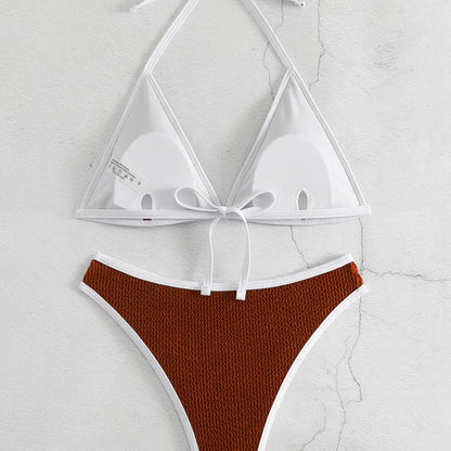 Smukły i nowoczesny Bikini