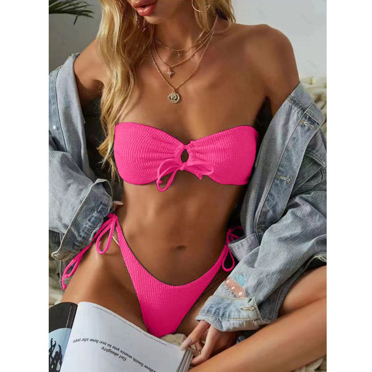 Nowoczesny i minimalistyczny Bikini