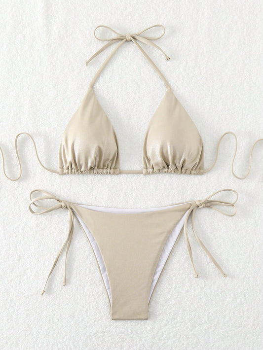 Smukły i nowoczesny Bikini