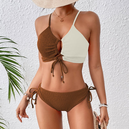 Wypolerowany i figlarny Bikini