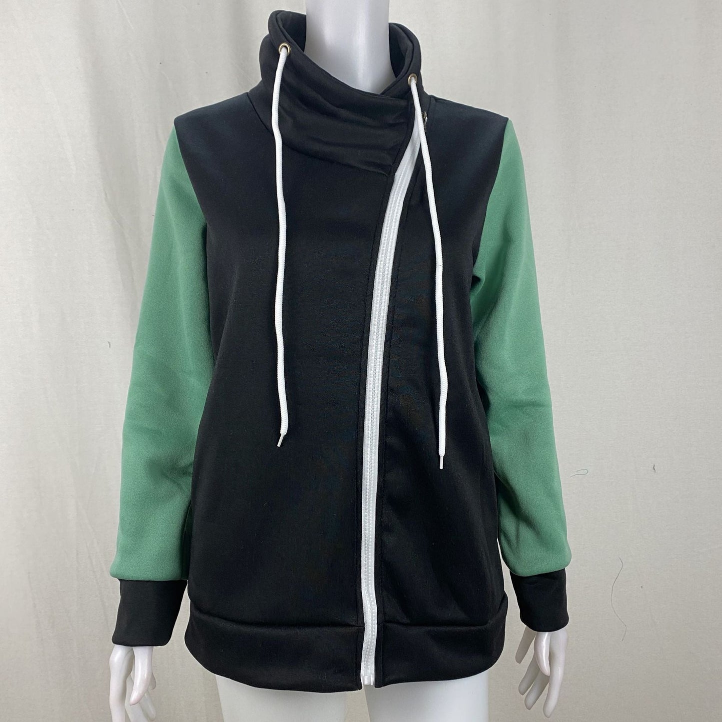 LB | Nowoczesny i modny sweter zimowy