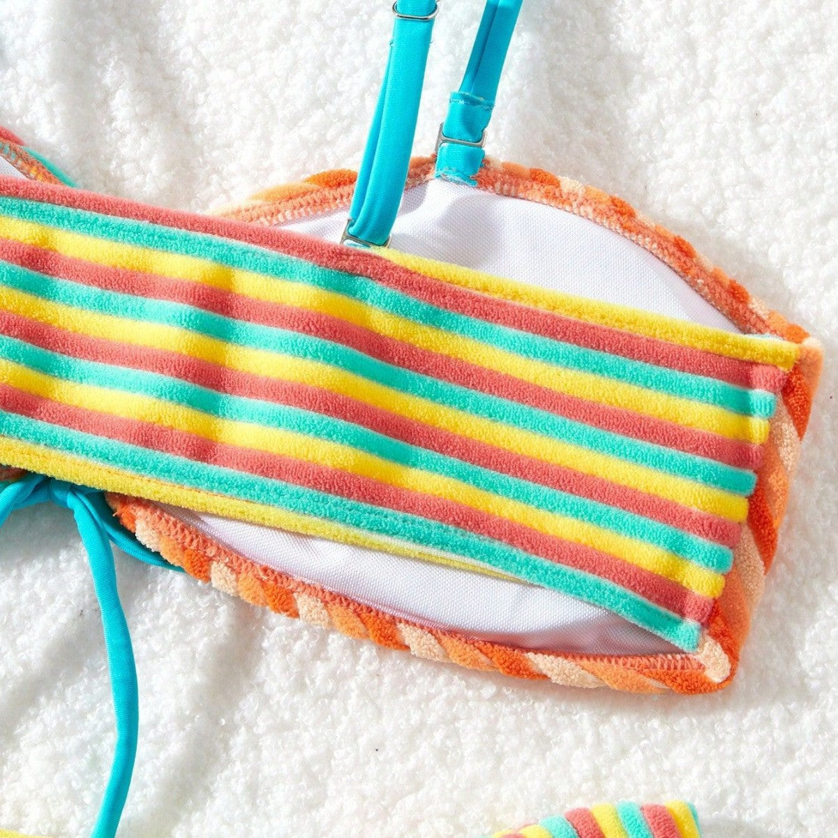Luksusowy i pełen wdzięku Bikini