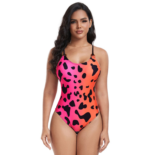 Płynny i fantastyczny Bikini