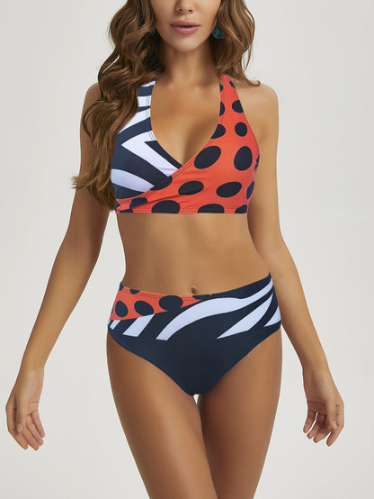 Smukły i nowoczesny Bikini