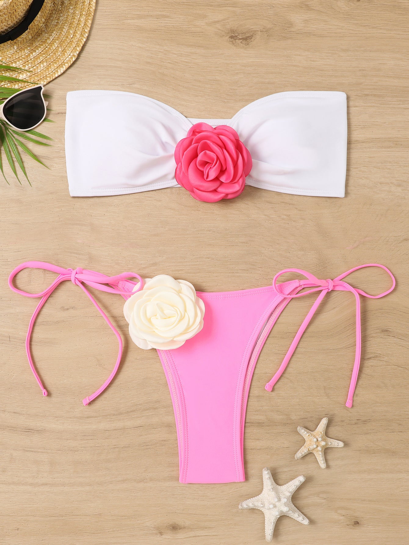 Świeży i kobiecy Bikini