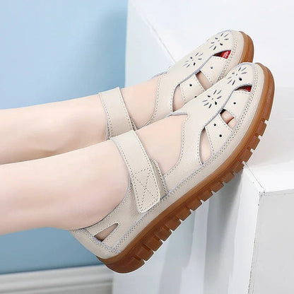 AS | Casualowe buty z kwiatowym perforowanym wzorem