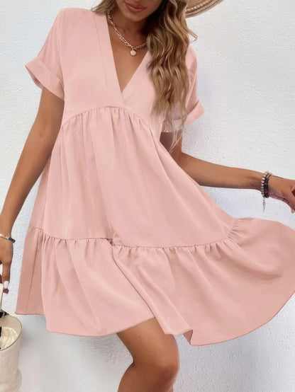 LB | Jednolita sukienka mini z krótkim rękawem V-neck
